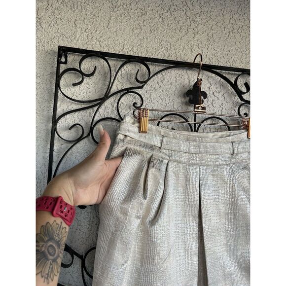 Club Monaco Pleated Ivory And Gold Belted Skirt - Size 4 - Picture 4 of 11